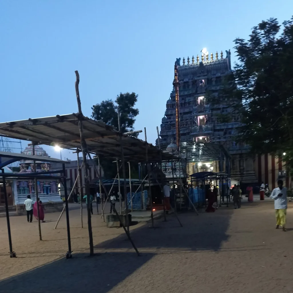thirunageswaram rahu temple entrance
